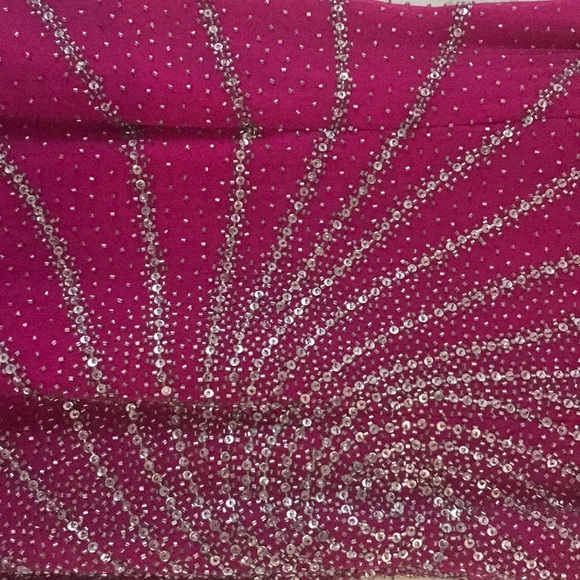 FORMAL DRESS - Picture 2 of 8